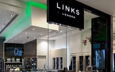 Links of london uk stores Are we missing your local Links of London location? Add a store to let us know about it.